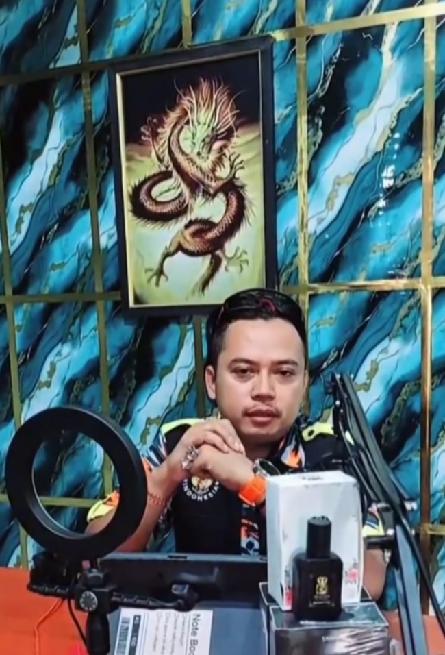 Dugaan Pungli di RSUD Adjidarmo, King Naga Menagih Janji Bupati: "Buktikan Pemecatan Sesuai Pernyataan"